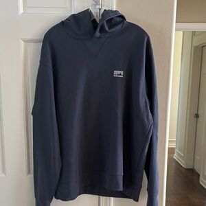 Men’s Patagonia hooded sweatshirt. Brand New!